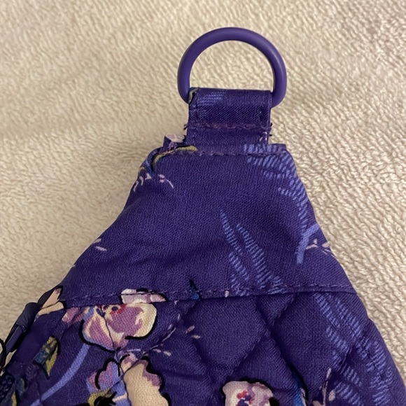 Vera Bradley Essential Sling Backpack NWT - Picture 8 of 9